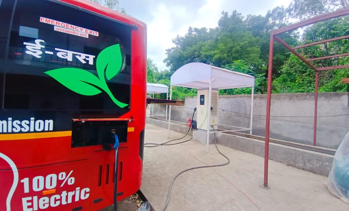 electric bus charging