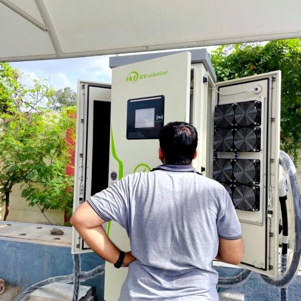 fast ev charging station